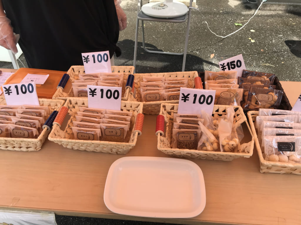 お菓子工房藁藁のの直売所で米粉焼き菓子販売