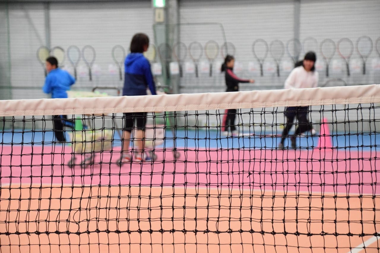 イトーヨーカドー跡地に屋内テニス練習場がオープン