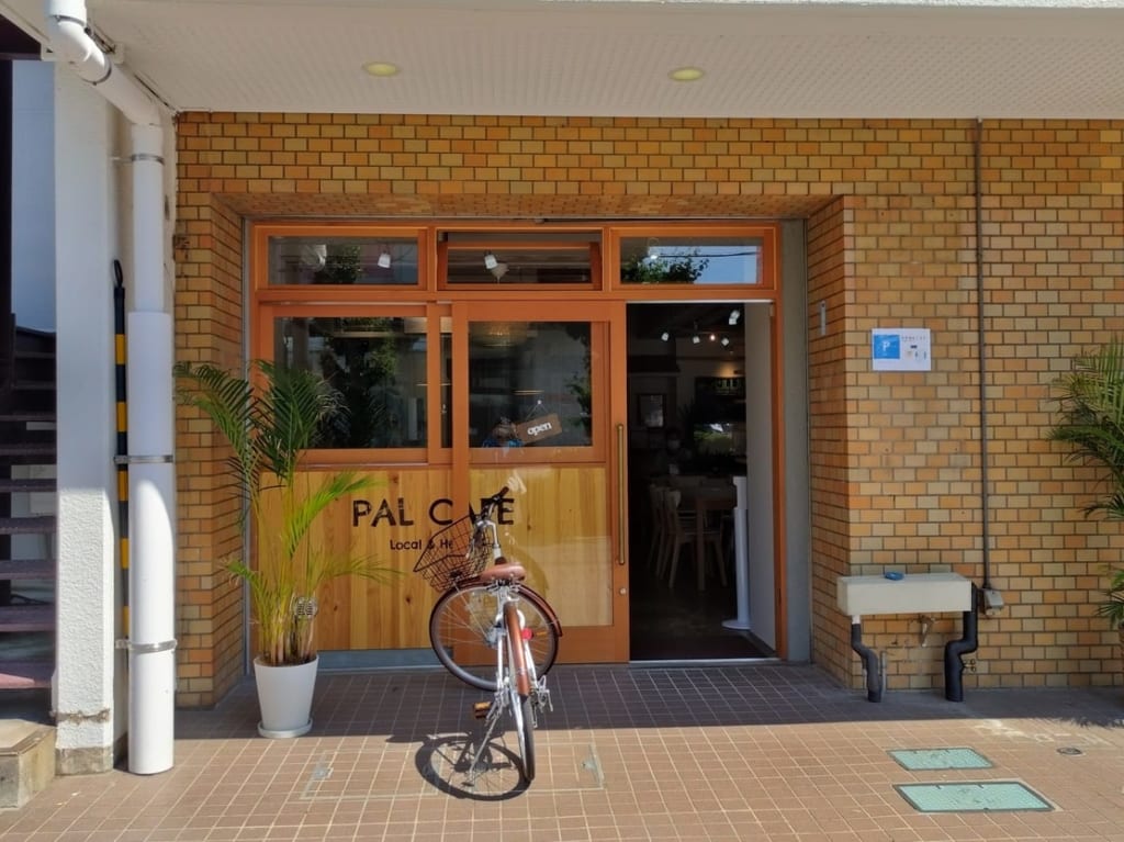 PALCAFE外観