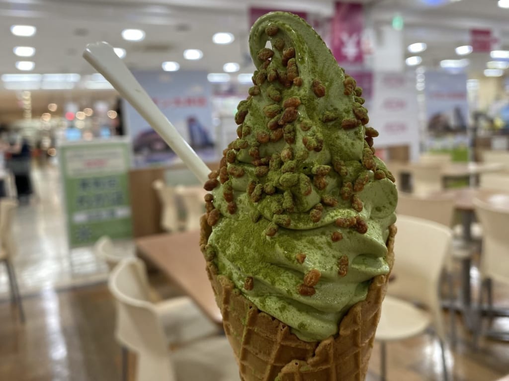 茶の一茶の抹茶ソフトクリーム