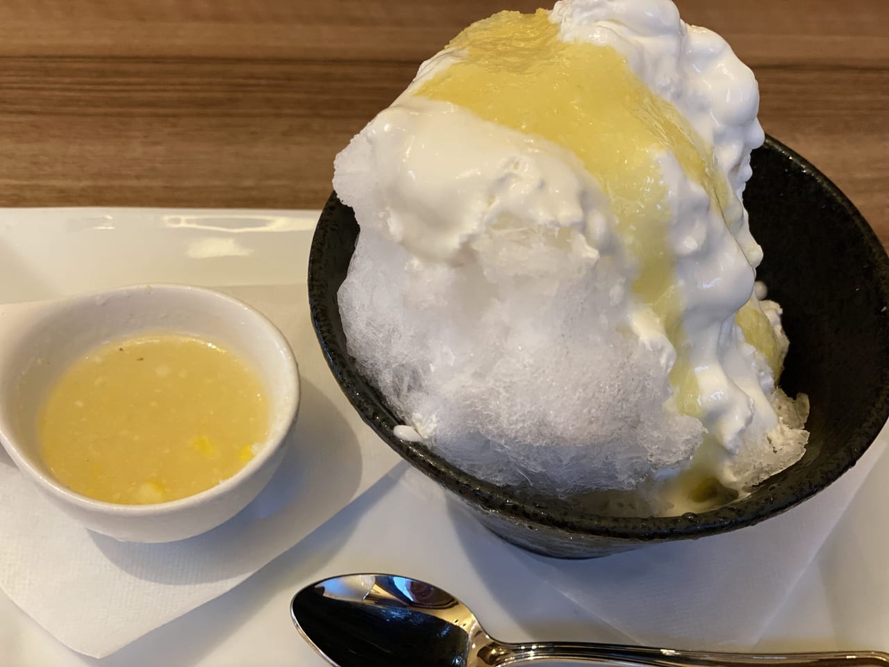 高倉町珈琲のレモンクリームかき氷