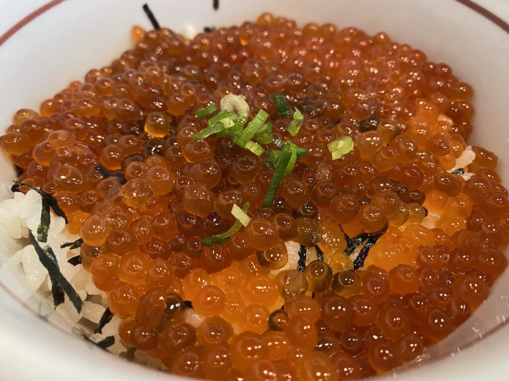 なか卯のイクラ丼