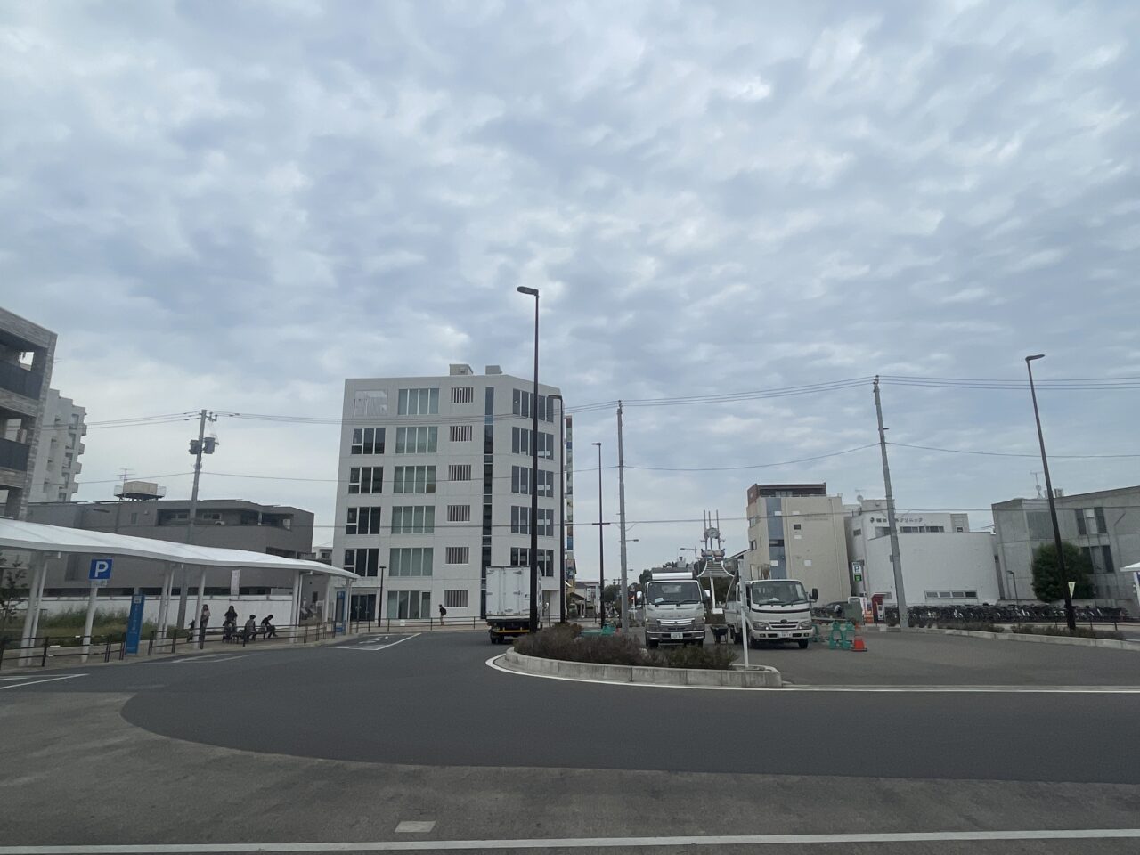 鶴瀬駅東口ロータリー