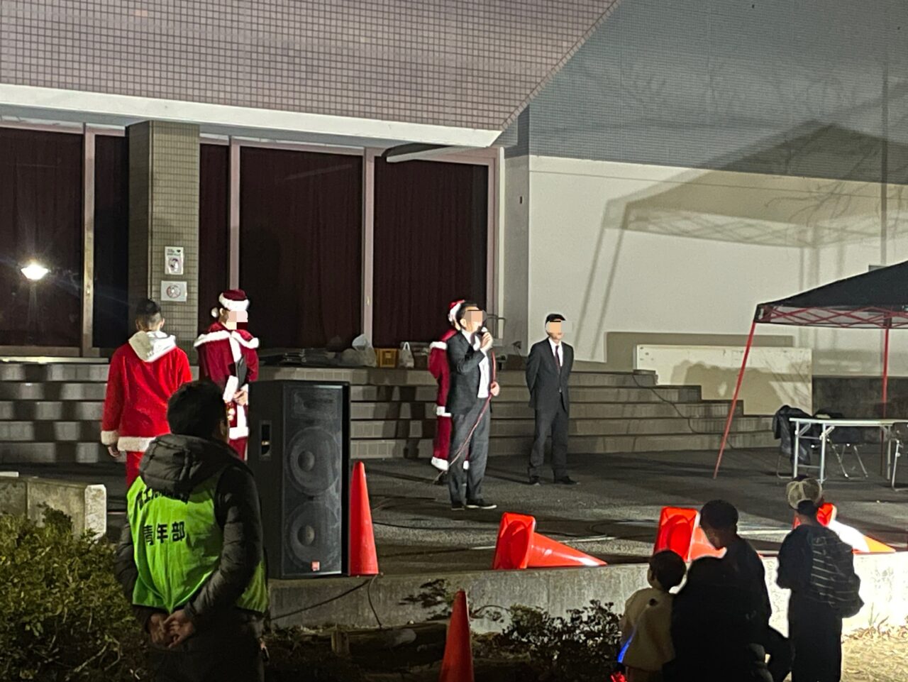 サンタ花火事業