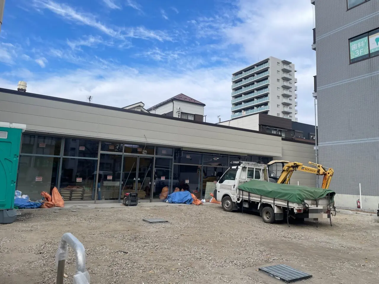 セブンイレブン上福岡サンロード店