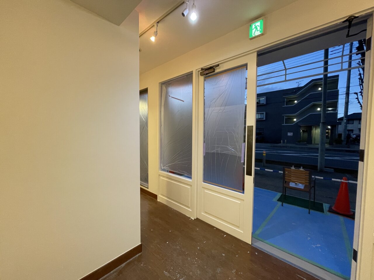 pâtissier Abe à bébé（パティシエアベ　ア ベベ）