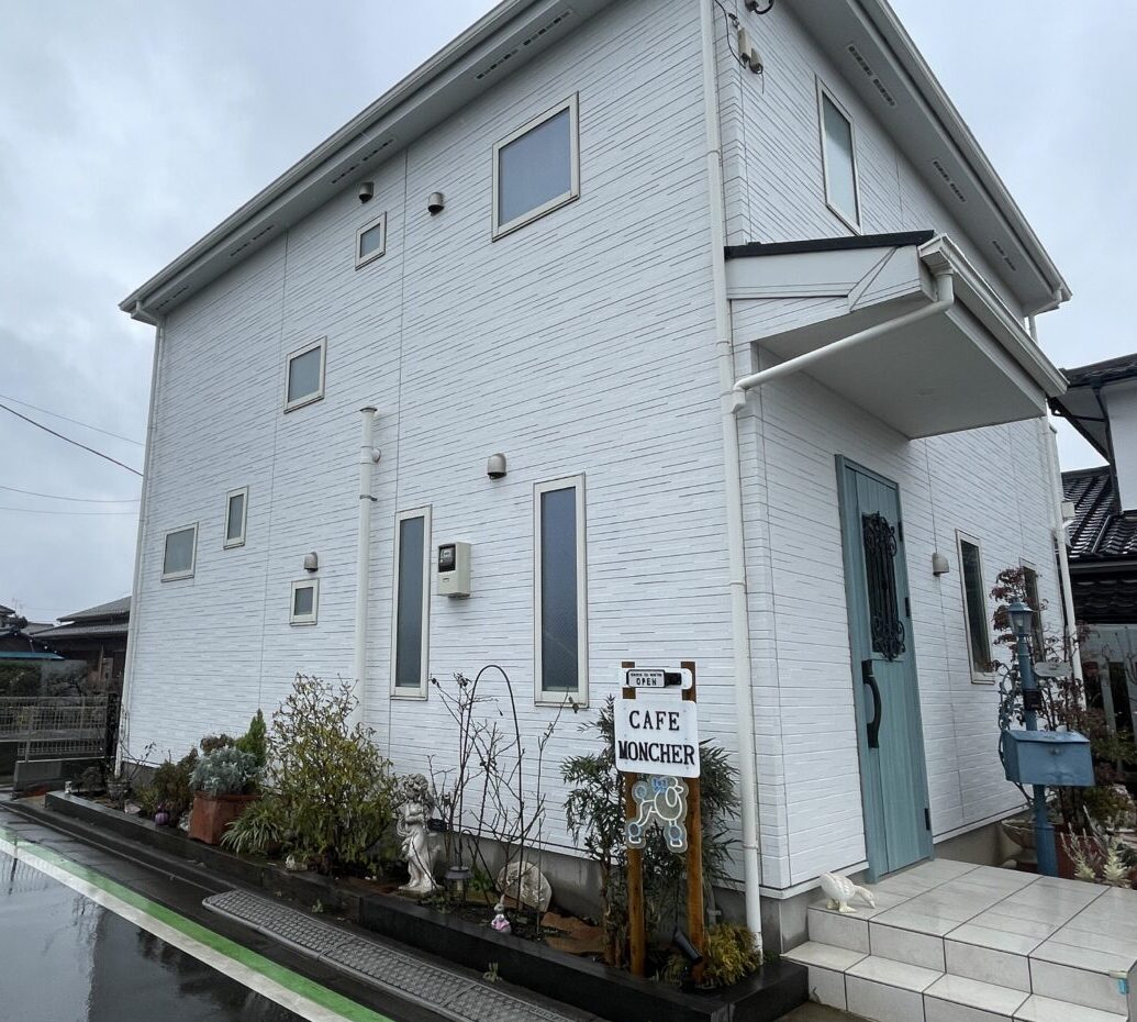 カフェモンシェール